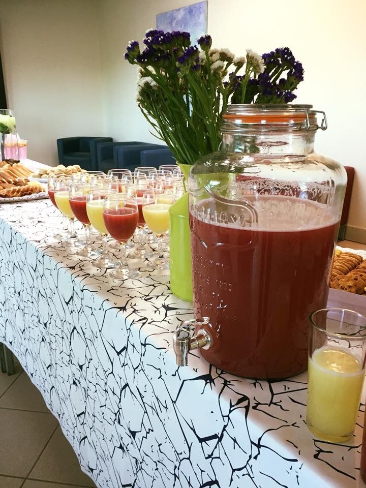 Cócteles y jugos